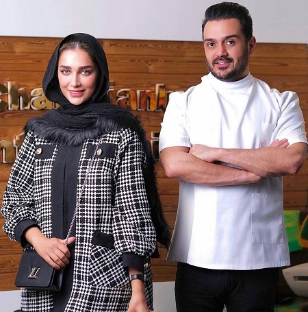 آناشید حسینی کیست آناشید حسینی کیست